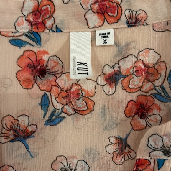 KUT from the Kloth chiffon cherry blossom button down blouse 3X - Picture 3 of 6